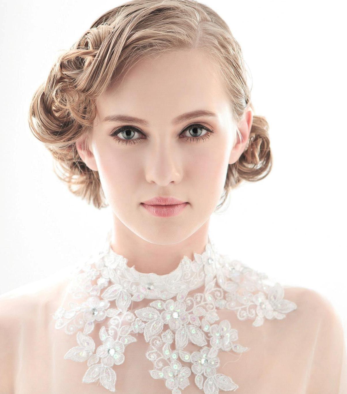 Elegant Retro Updo Elegant Retro Updo