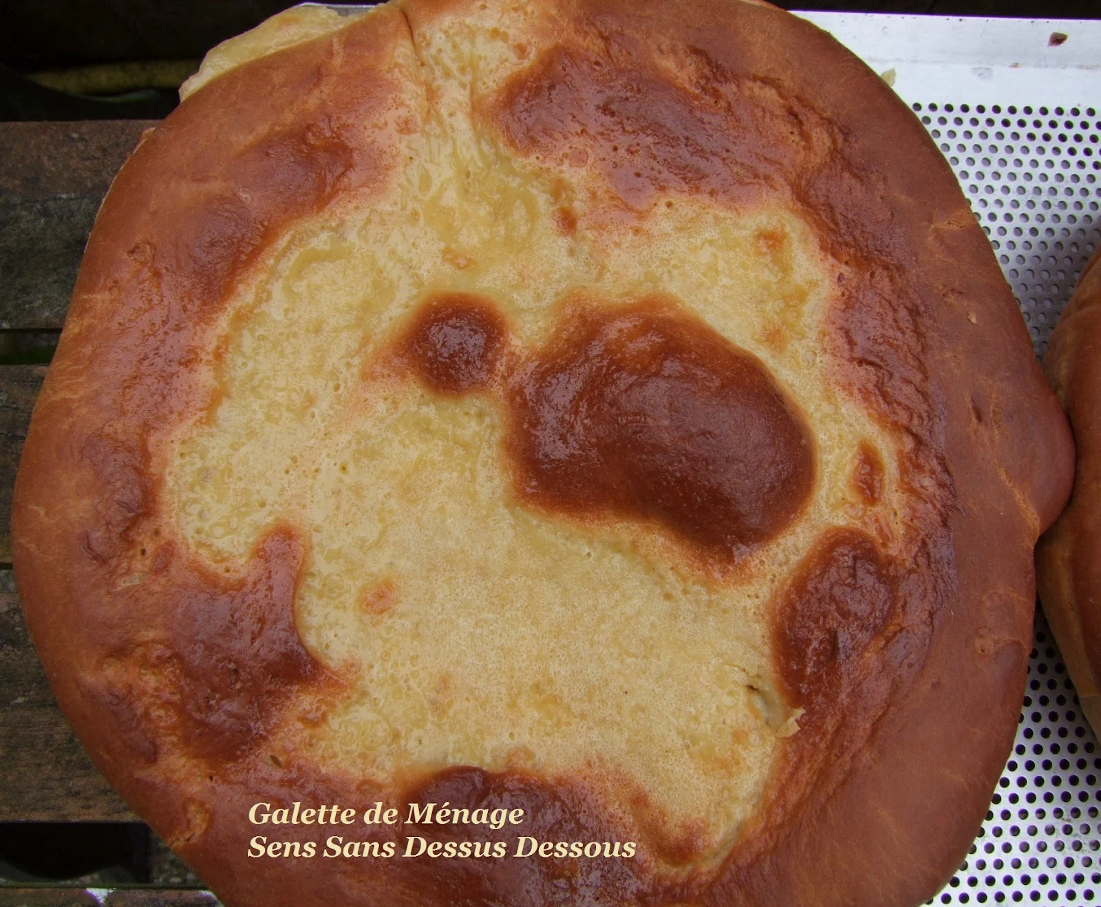 Sens sans dessus dessous: Galette de ménage franc-comtoise ou gâteau au