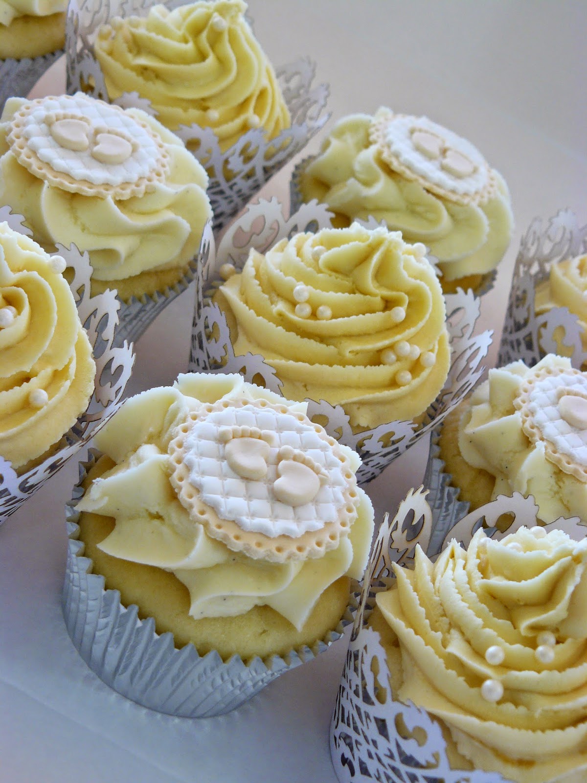 The Cup Cake Taste - Brisbane Cupcakes: Vintage Baby Shower Cupcakes