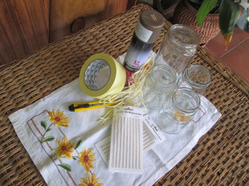 Craftin&rsquo;DIYn&rsquo;Livin&rsquo;: Glass Candle Jars