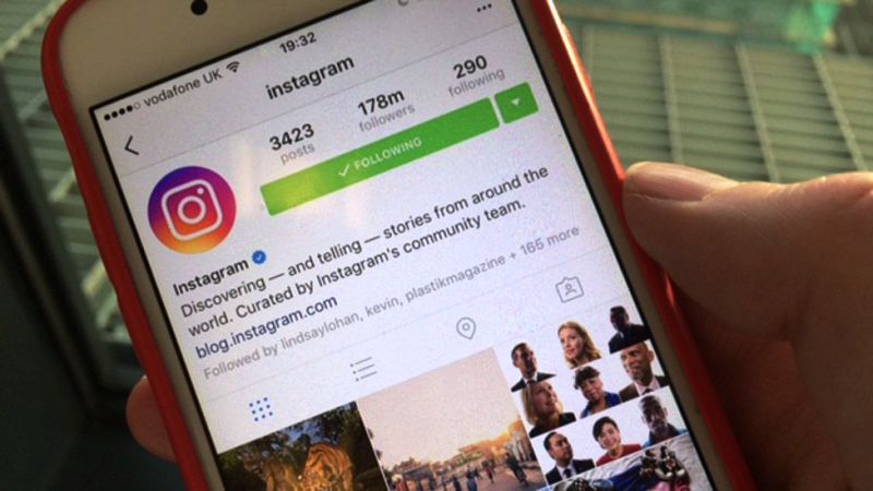Instagram Story Spotlights