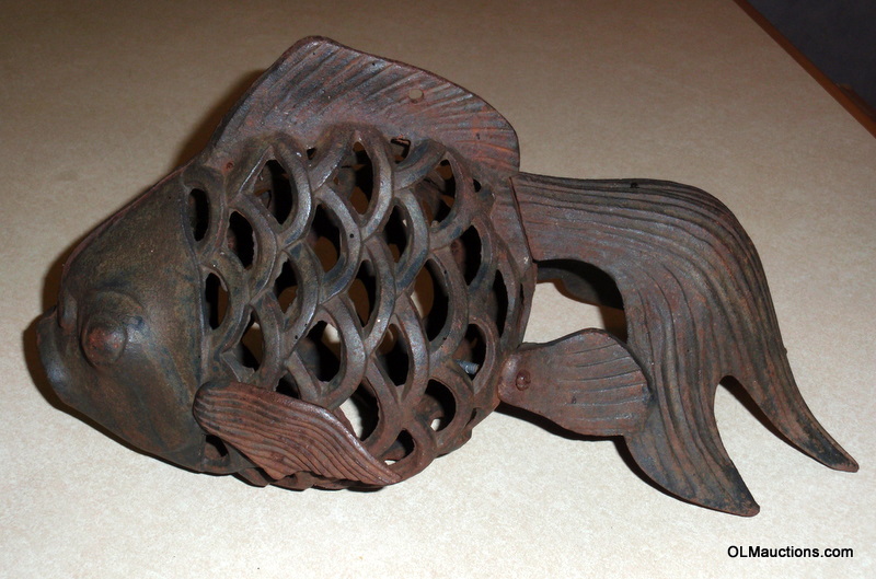 Superstores Vintage Ornate Cast Iron Fish Candle Lamp