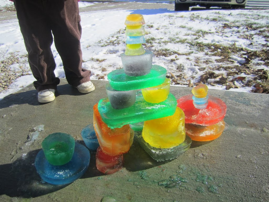 Mommy's Making a Mess Colored Ice Blocks