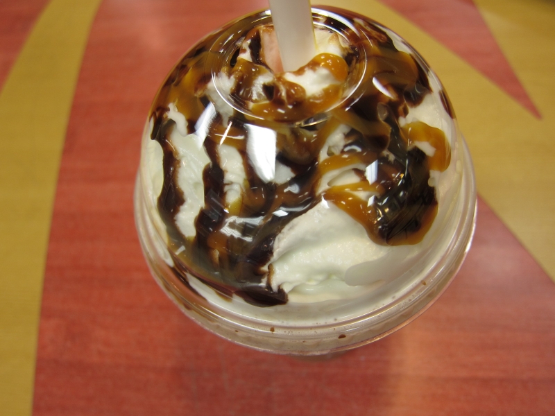 Review McDonald's McCafé Chocolate Chip Frappé