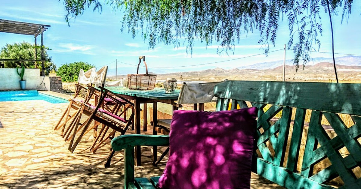 el Cerro y la Luna PISCINA Y JARDINES el Cerro y la Luna PISCINA Y JARDINES