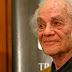Murió el antipoeta chileno Nicanor Parra a los 103 años