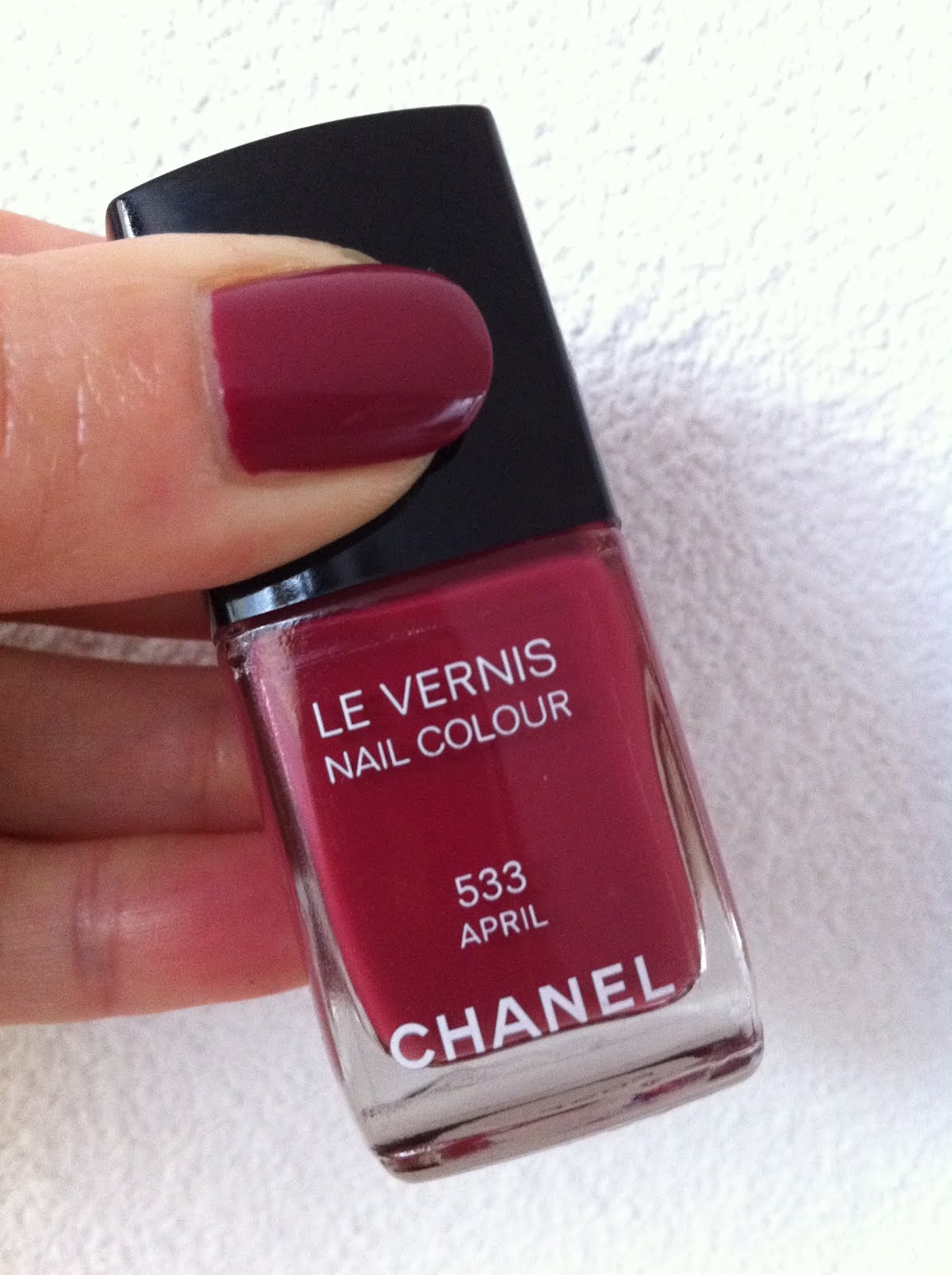Middelen vertegenwoordiger legaal BeautyTalkNL: Chanel nagellak Le Vernis April