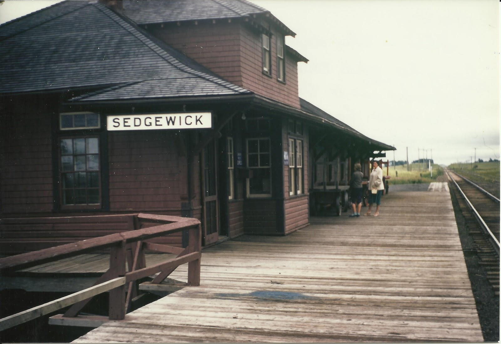 Ken and Jan's Arctic Fox Tales Sedgewick, AB A Place of Beginnings