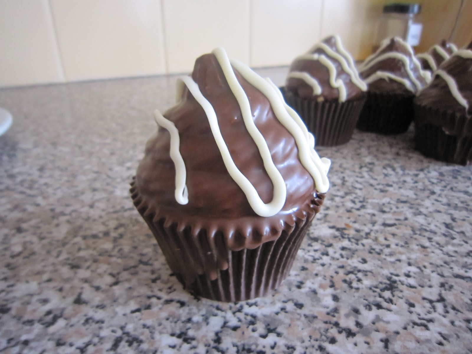 Cupcakeaholic HiHat Cupcakes