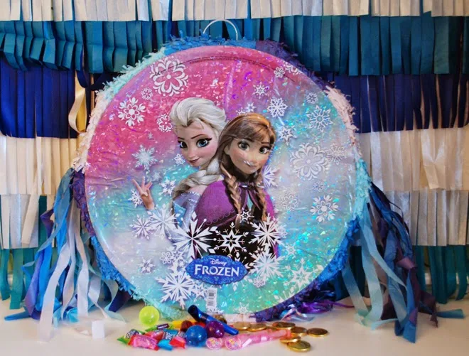 frozen party ideas, frozen goody bag, frozen party favors, frozen pinata, what to put in a pinata