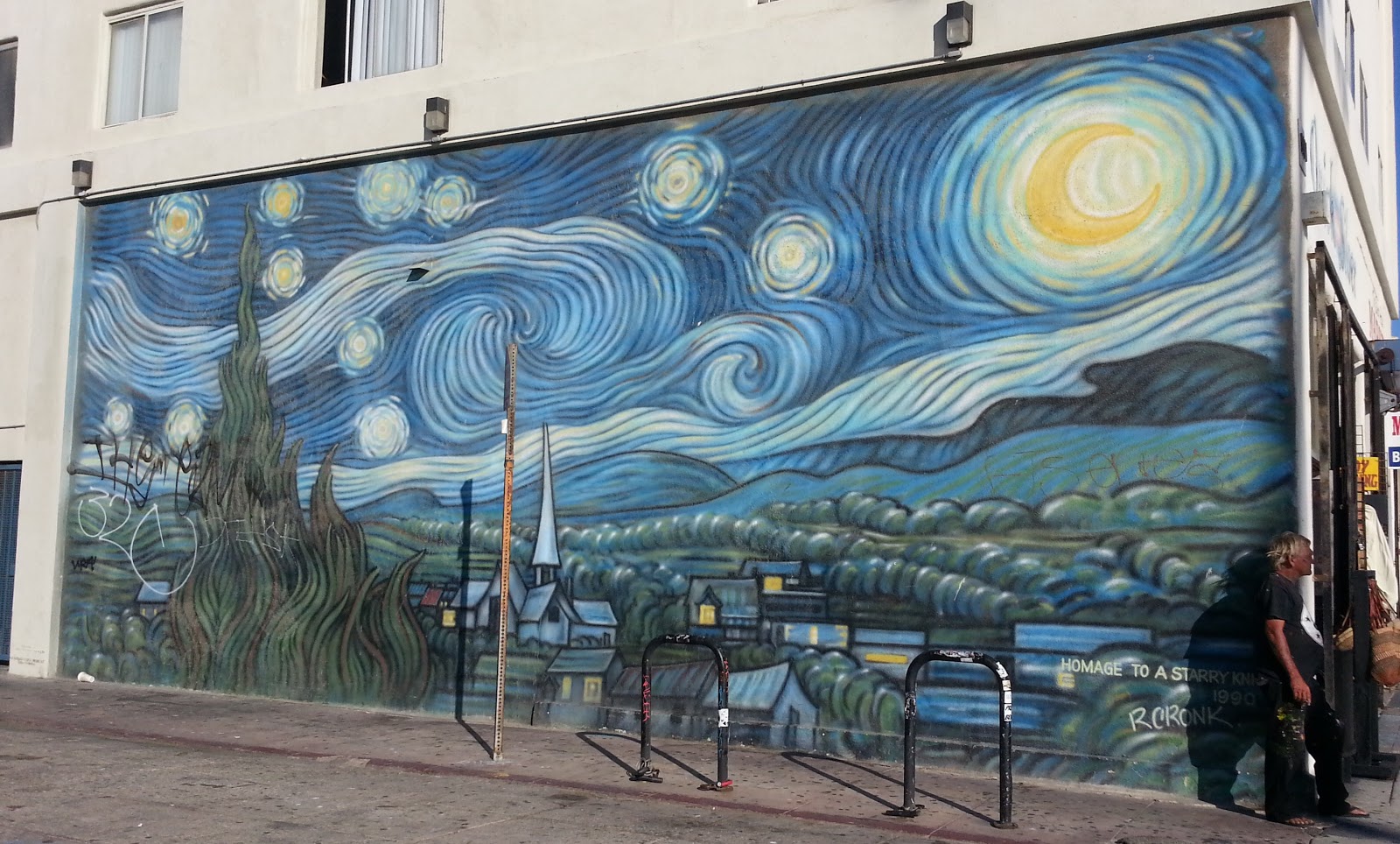 Public Art Guide To Venice Beach Murals Homage To A Starry Knight