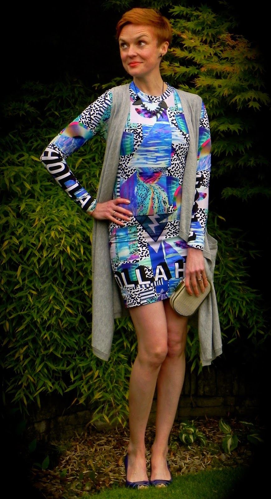 How to wear a Bodycon dress, over 40. Fake Fabulous