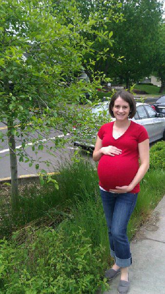 ...and twins make four!: Our twin pregnancy journal: Third Trimester, Months 8 & 9