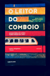 O leitor do comboio + “@ Clube de Leituras”
