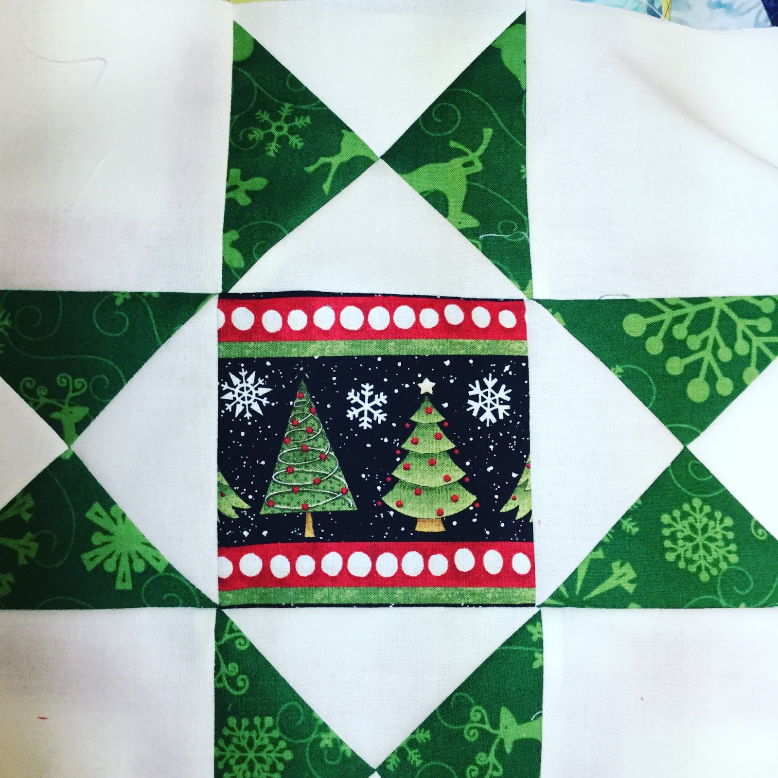 Craftication Block of the Month, Christmas Quilt