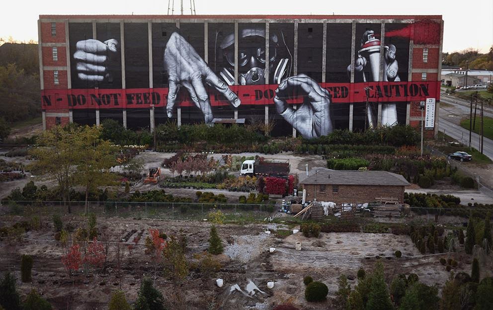 While we last heard from him last September in Ireland, MTO is now in North America where he just finished working on this new piece on the streets of Lexington. 