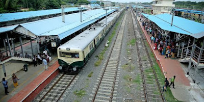 electric-train-travel-tambaram-chengalpat