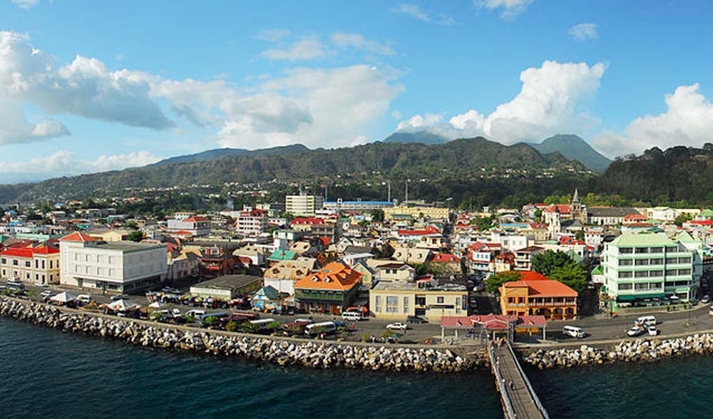 Roseau Capital da Dominica Enciclopédia Global™