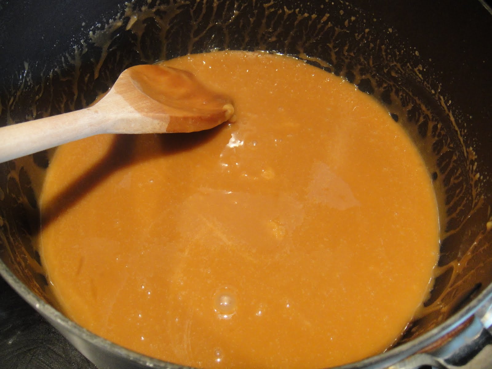 The more than occasional baker Ottolenghi's Caramel and Macadamia