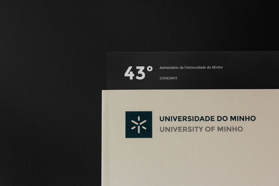 UMinho anniversary magazine by www.gen.pt magazine-gen design studio-cover-layout-paper-grey-orange-open