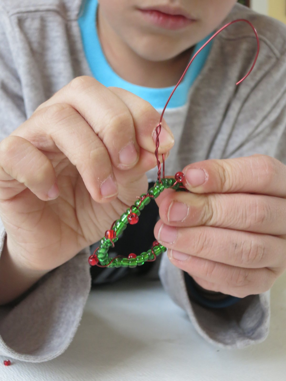 cindy-derosier-my-creative-life-beaded-wreath-ornament