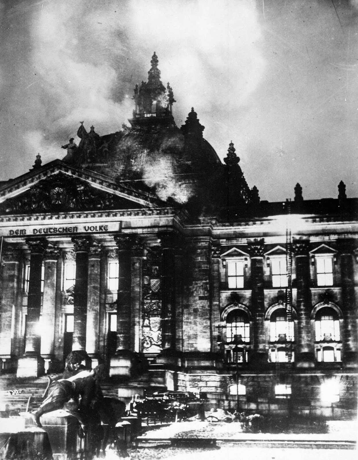 The Reichstag in flames, 1933.