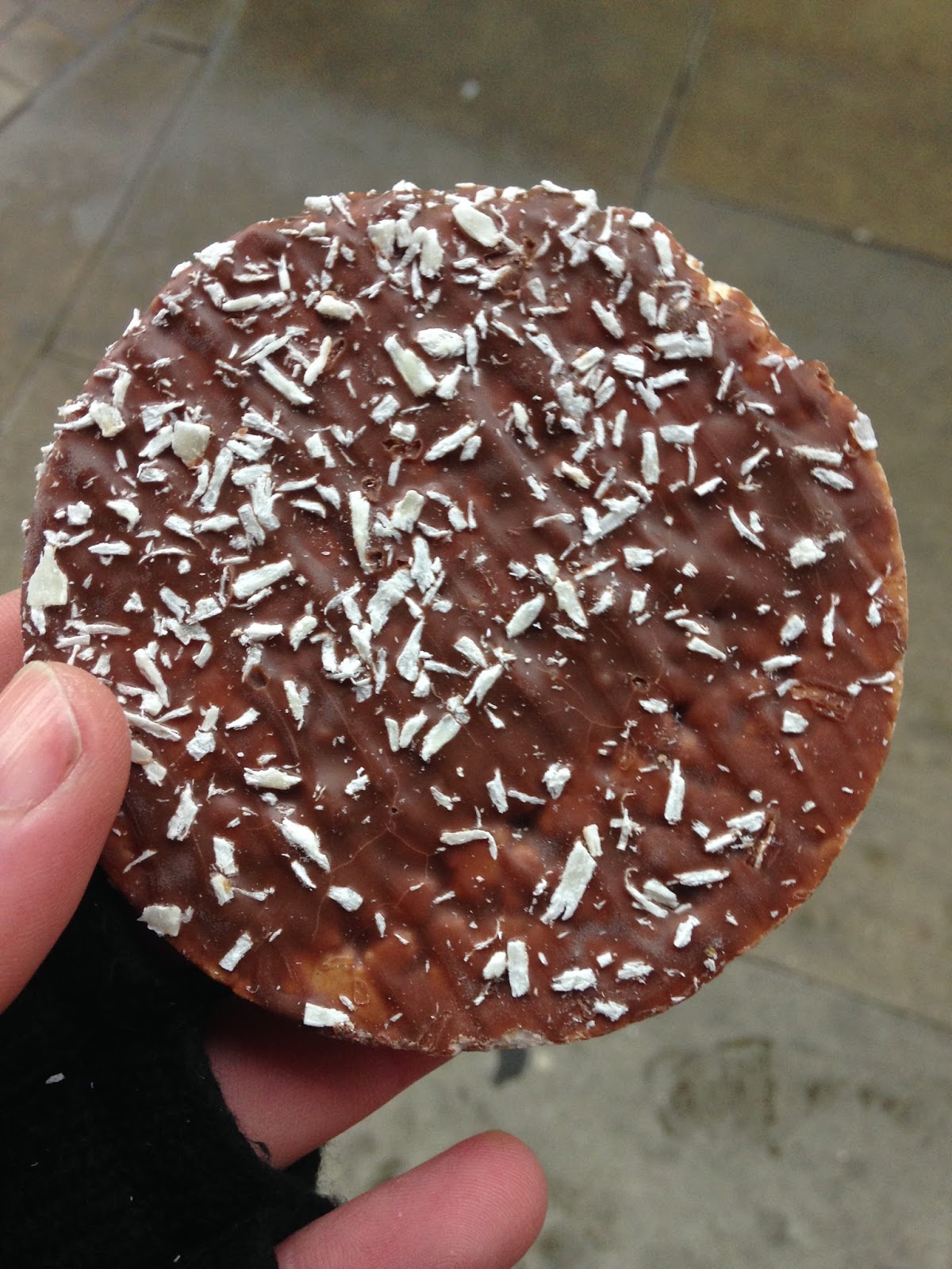 Kallo Milk Chocolate & Coconut Rice Cakes
