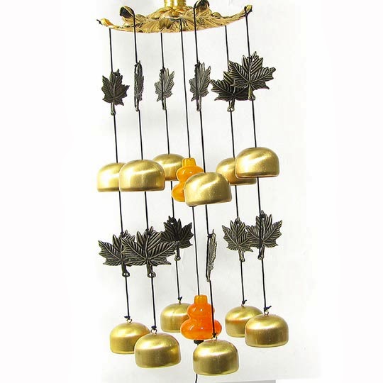 Opening bell chimes copper bell wind chimes Japanese style garden Opening bell chimes copper bell wind chimes Japanese-style garden