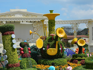 Pretty yellow instruments decorating the grounds