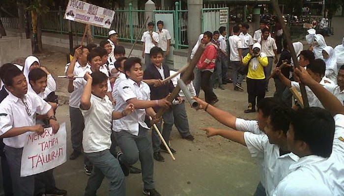 Mengintip 5 Kebiasaan Buruk Orang Indonesia Dimata Dunia