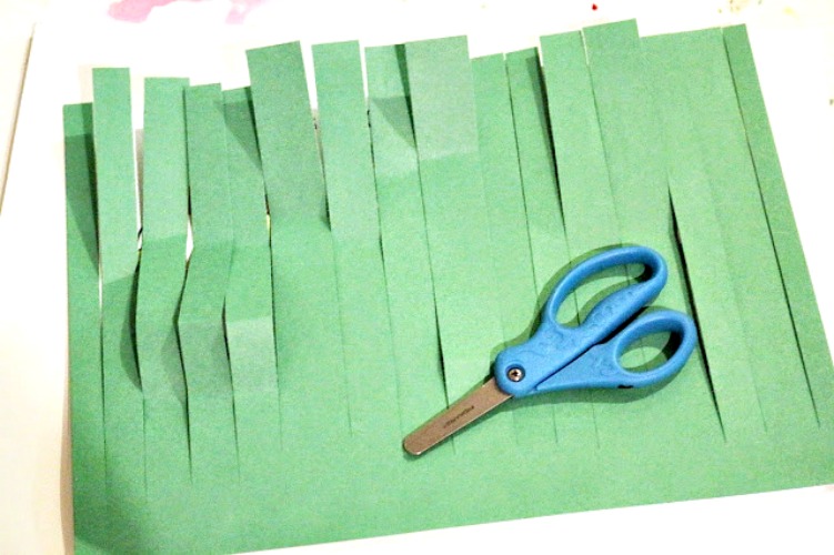 What Is Hiding In the Grass? Preschool Cutting Practice School Time