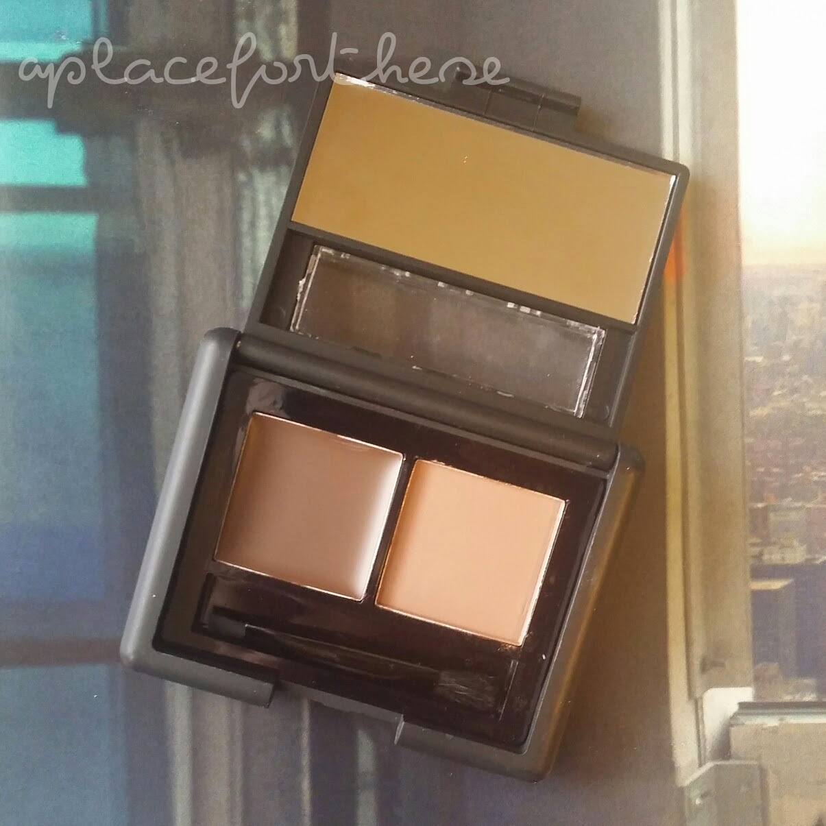 A Place For These elf Makeup Lock & Seal, Eyebrow Kit, Cream Eyeliner