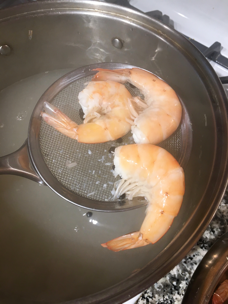 Идеальные вареные креветки