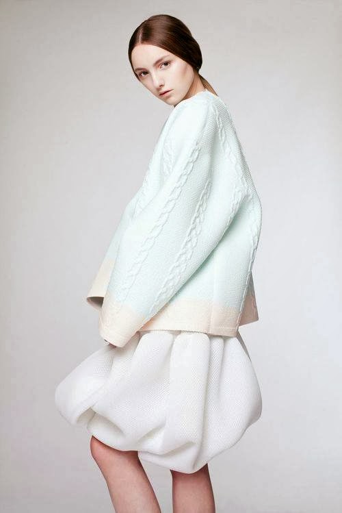 Loopy Mango Knitwear Design by Xiao Li (4 photos) We are in love with these beautiful designs!