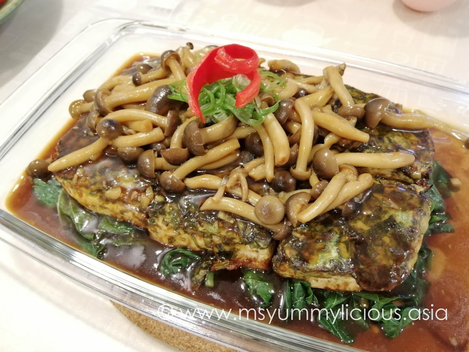 Spinach Tofu with Shimeji Mushroom Yummylicious + Babylicious