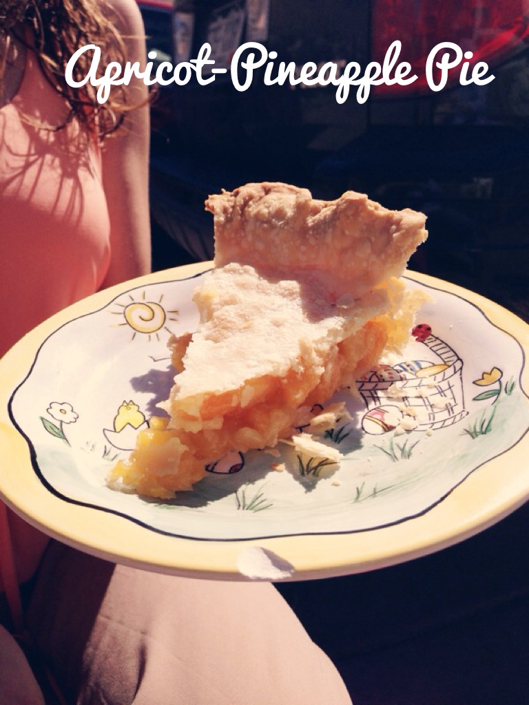 Apricot Pineapple Pie Recipe by Colorado lifestyle blogger Eat Pray Wear Love