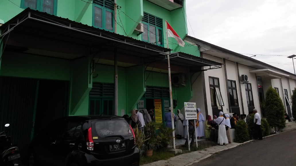 Kantor Kesehatan Pelabuhan Kelas II Semarang Wilker Pekalongan Alamat: Jl. Wr. Supratman, No. 2, Komplek Pelabuhan Perikanan Nusantara, Panjang Wetan, Pekalongan Utara, Kota Pekalongan, Jawa Tengah