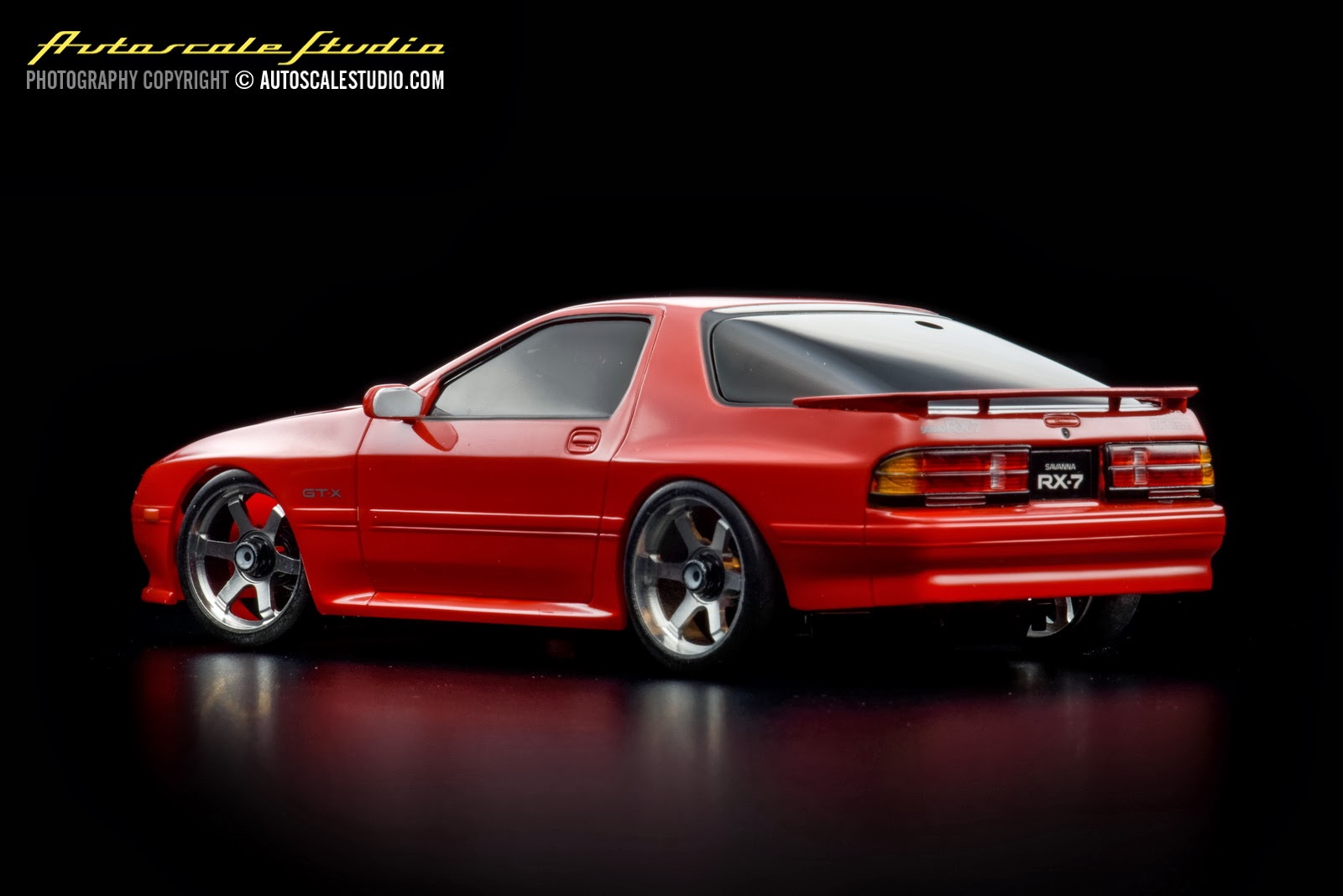 studio オートスケール・スタジオ: MZP17R Mazda RX-7 FC3S red