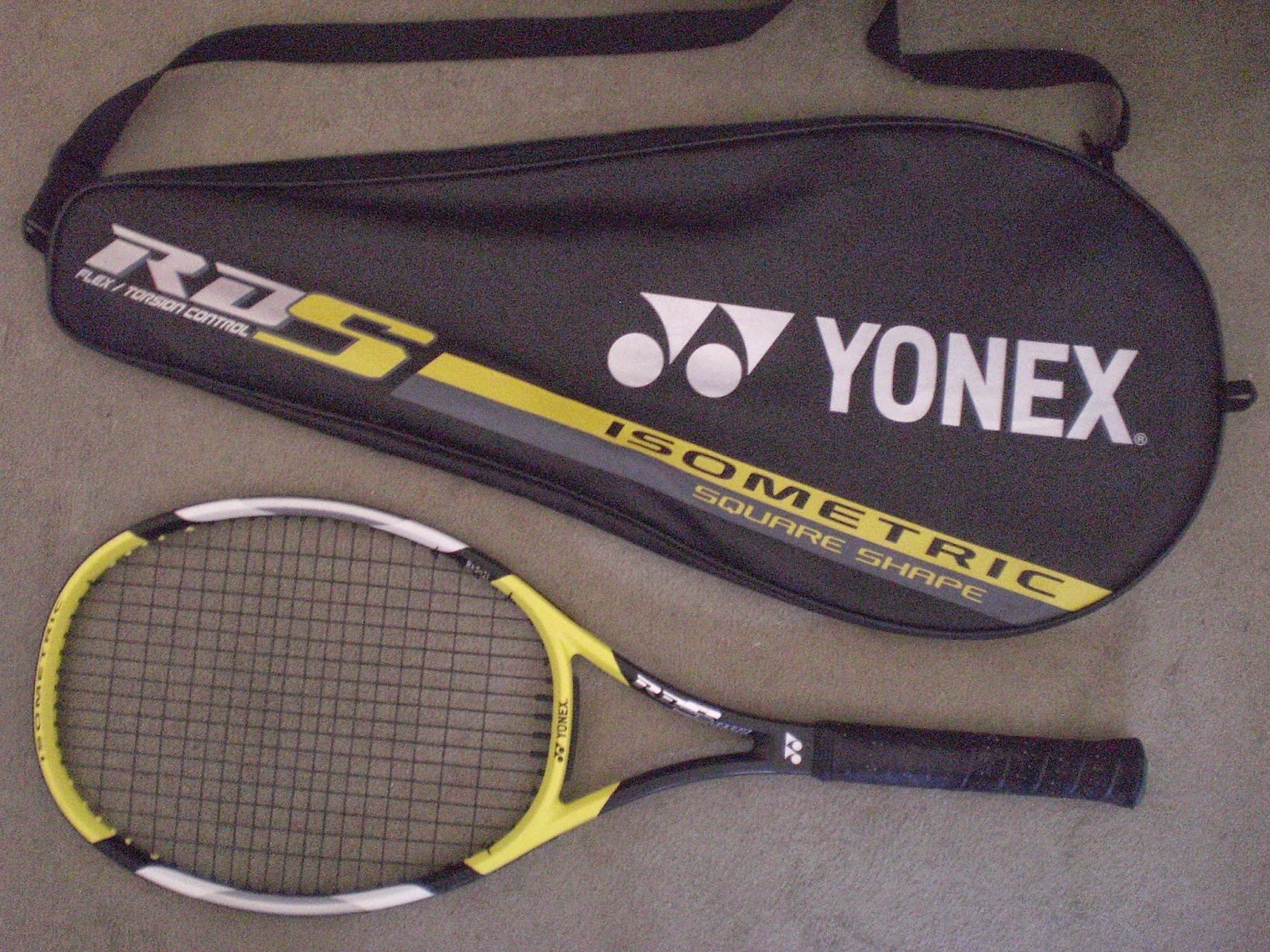 What a Racquet!: Yones RDS 001 (90 sq. inch)