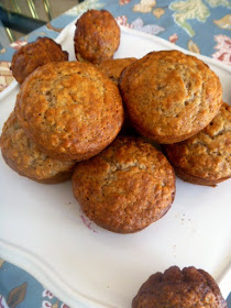 Banana Oat Muffins:  Imagine piping hot muffins filled with the aroma of bananas and cinnamon. Pure Heaven! - Slice of Southern