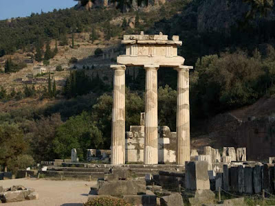 Μελέτησε Αρχαία Ελληνικά Ιερά και Διατύπωσε το «Ασύλληπτο» Σκεπτικό για την Οικοδόμησή τους !!!  