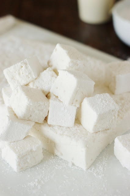 How to Make Homemade Vanilla Marshmallows Image