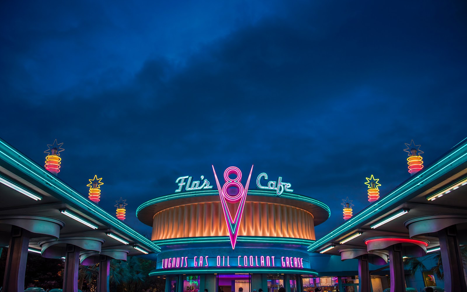 Flo's Blue Hour Cafe