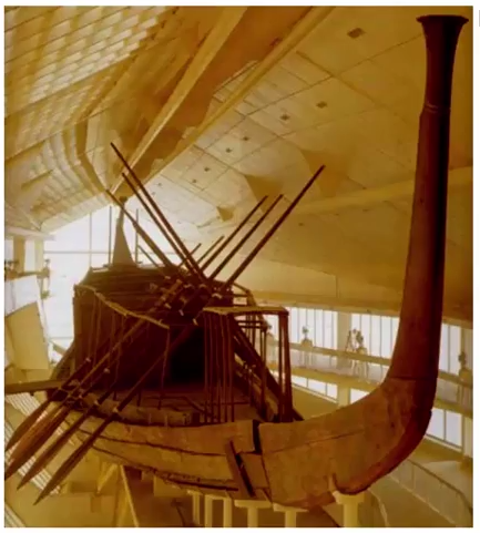 EGITO: Barca funerária de Quéops (ou Khufu)