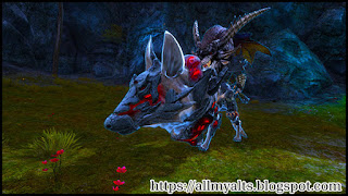 GW2, Guild Wars 2 hyena and a Charr 