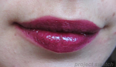 OCC Black Dahlia lip swatch