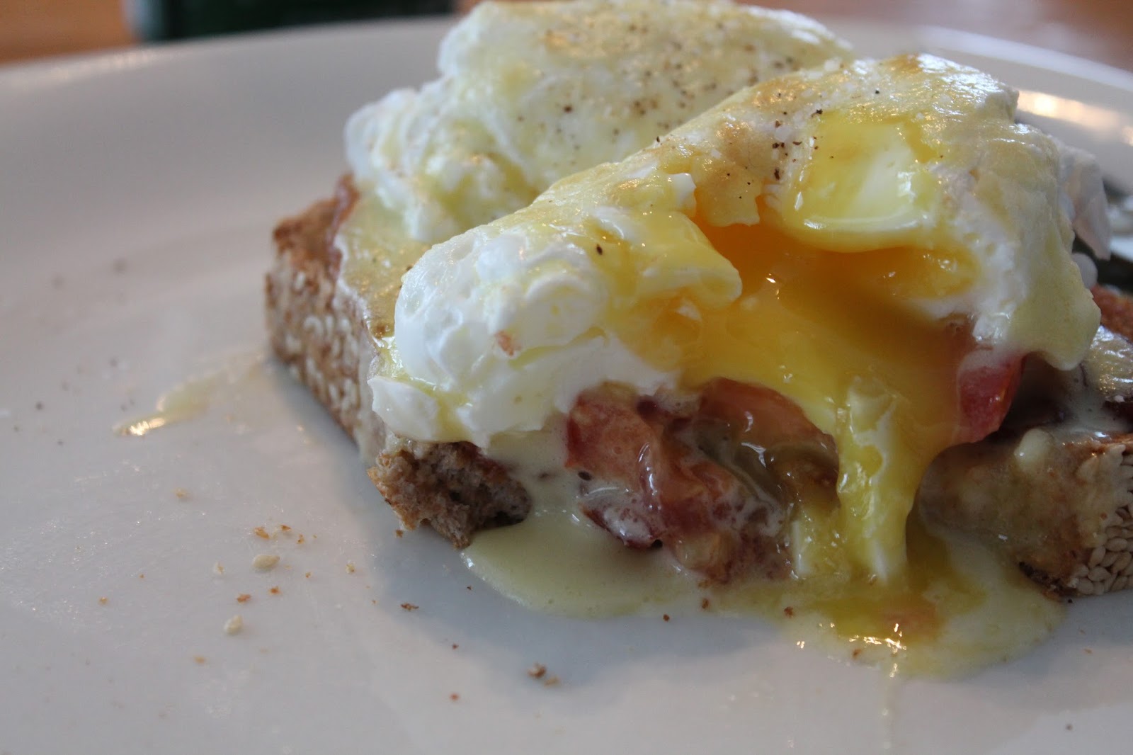Cleverlicious Bruleed Blackstone Eggs Benedict