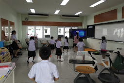 Day 4 - Students Learn Dancing in Class