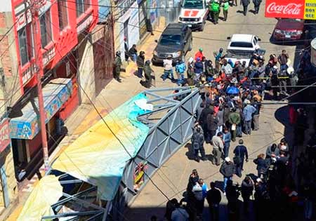 Oruro: decreto canalizará pago a privados por atención médica de heridos