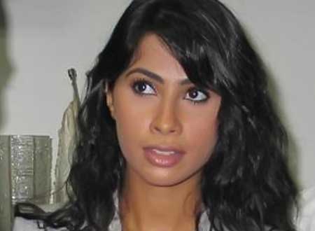 Pics Star: Roby - Hot Photo